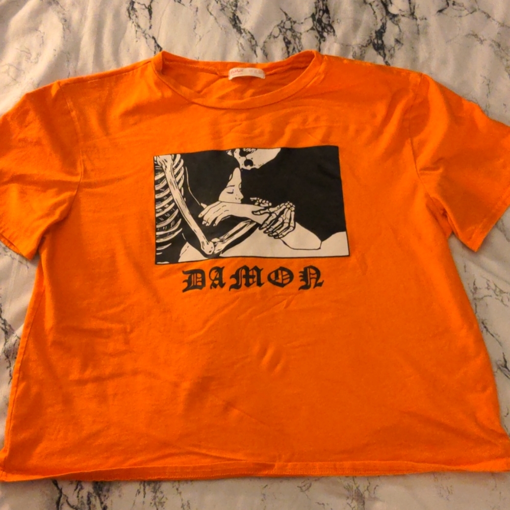 Orange cropped tee